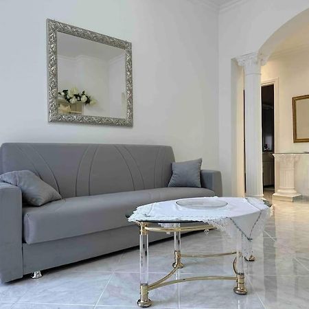 Appartement Casa Eleonora: A 5 Min Dal Mare + Free Parking à Vintimille Extérieur photo